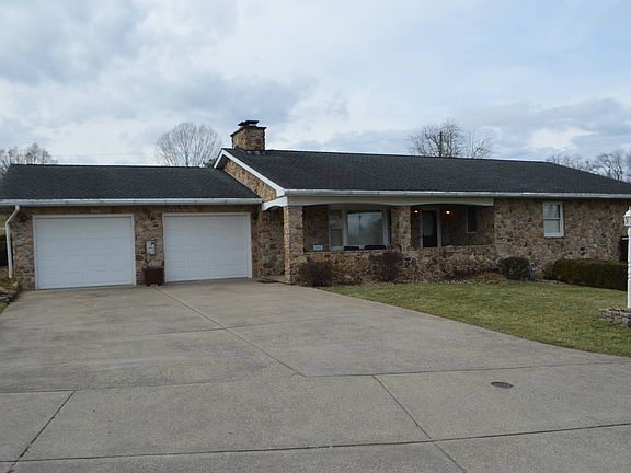 2nd image of 270 Kimberly Cir