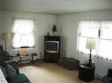 2nd image of 132 Mar Vel Dr