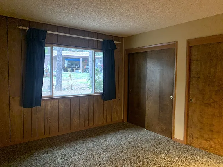 3177 Brauer Rd — Photo 6