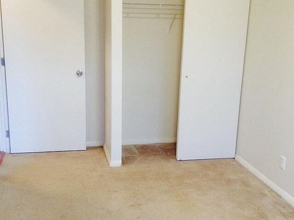 2nd image of 602 Vandalia Ave #1