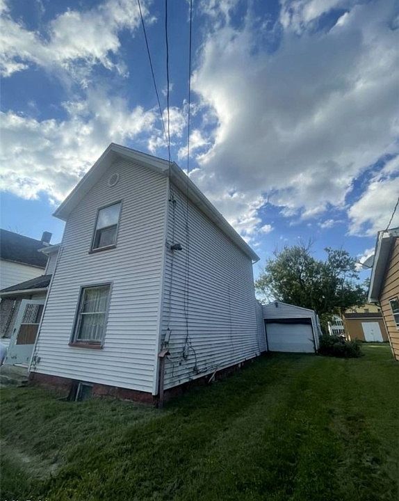 1106 Norwood Ave, Youngstown, OH 44510 Zillow