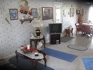 2nd image of 328 L Jones Rd