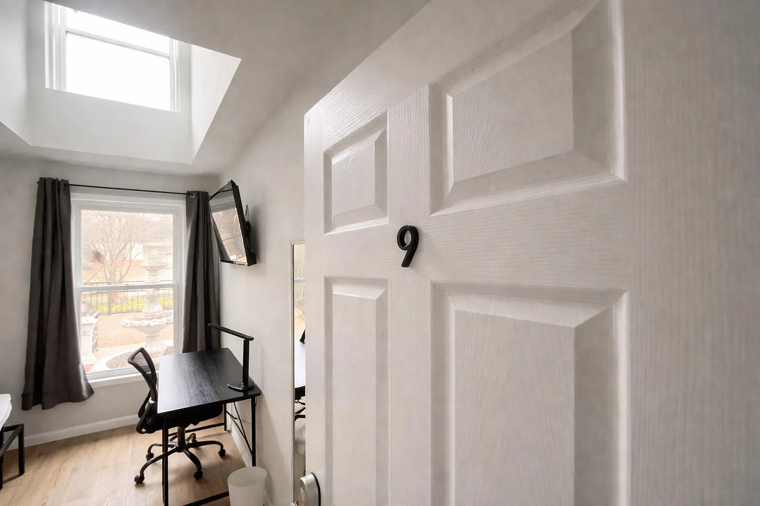 4 bed, 5.0 bath, 2007 sqft, $802 — Photo 2