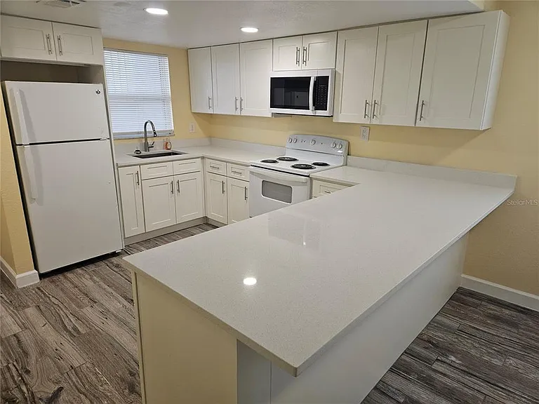 2045 Alpine Rd #3 — Photo 11