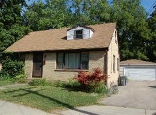 718 Wilder St, Elgin, IL 60123