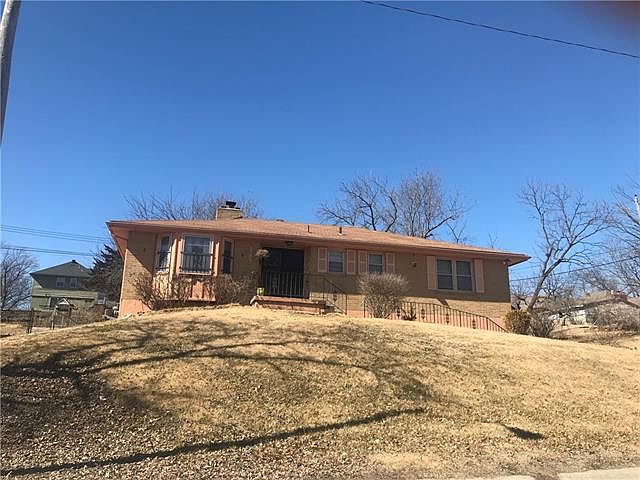 1st image of 5100 Lister Ave