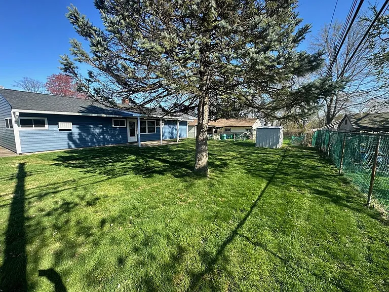 41 Gaping Rock Rd — Photo 14