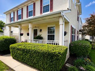 57 Freesia Dr, Romeoville, IL 60446