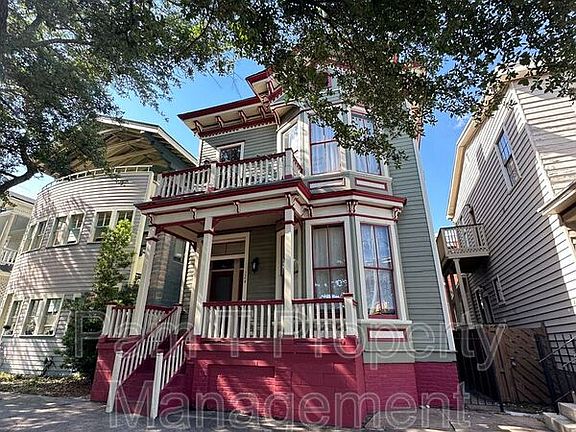 2nd image of 124 E Henry St APT C