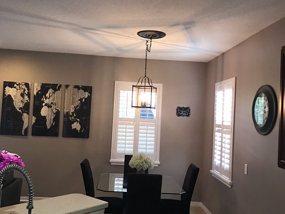 4th image of 9504 Snowberry Way