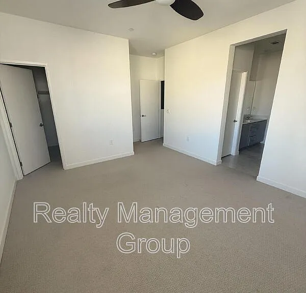 5480 Shorefront Dr #163 — Photo 19