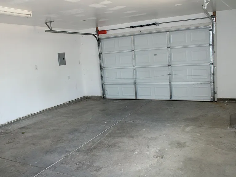 17 Lorraine Ave — Photo 20
