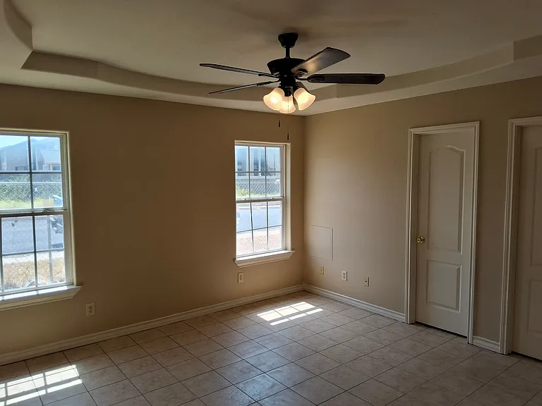 647 Sam Bratton Dr #HOUSE — Photo 11