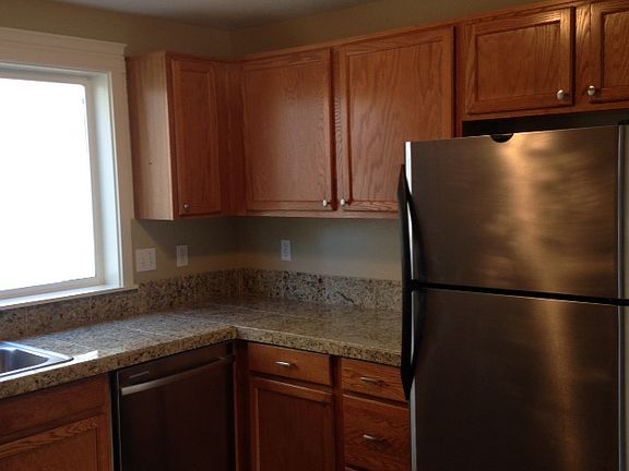 3rd image of 1805 E 37th St