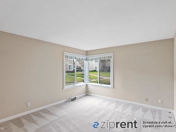 3rd image of 2116 Galveston Ave