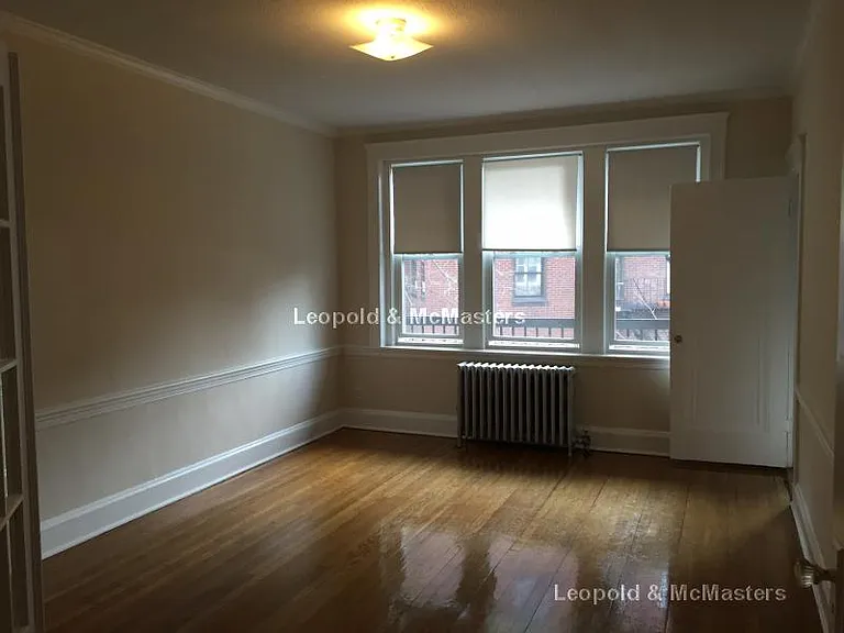 12 Short St #5 — Photo 25