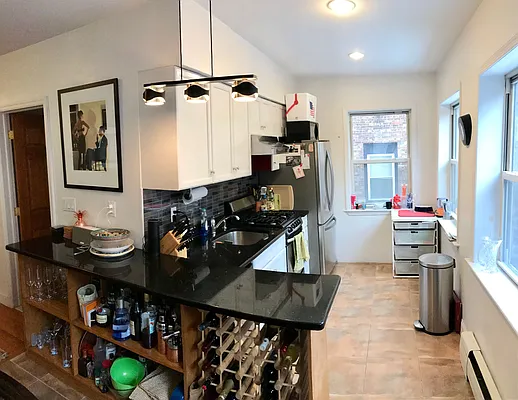 Rented by Besen Partners, LLC | media 15