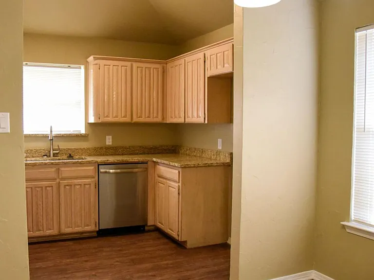 112 Misty View Ln — Photo 9