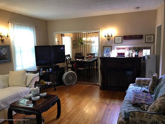 4th image of 60 Coursen Pl