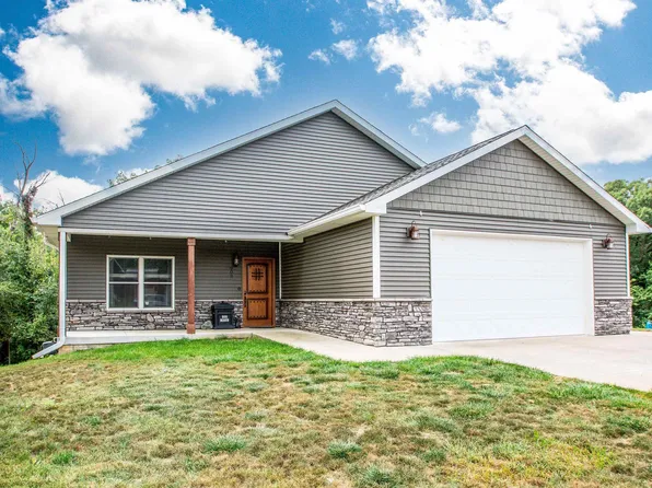 906 Desoto Dr, Bartonville, IL 61607