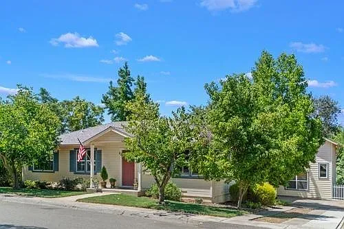 612 Orange Grove Way Photo 1