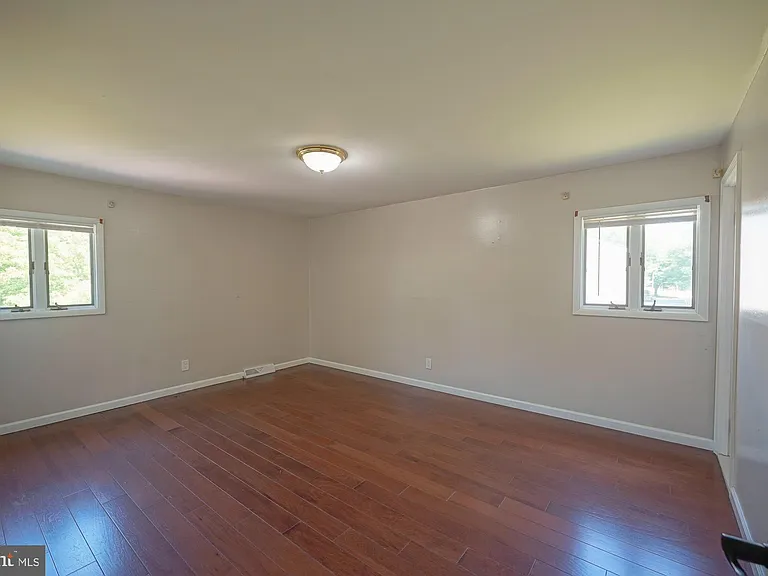 701 Crestbrook Ave — Photo 26
