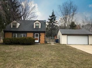 3562 E Obrien Rd, Oak Creek, WI 53154