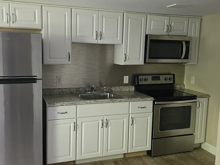 316 Greenville St #C — Photo 1