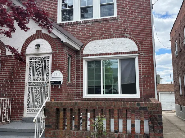 13214 81st St, Ozone Park, NY 11417