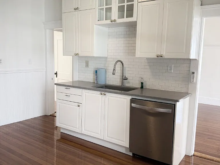 3 Dana Ave #2 — Photo 5