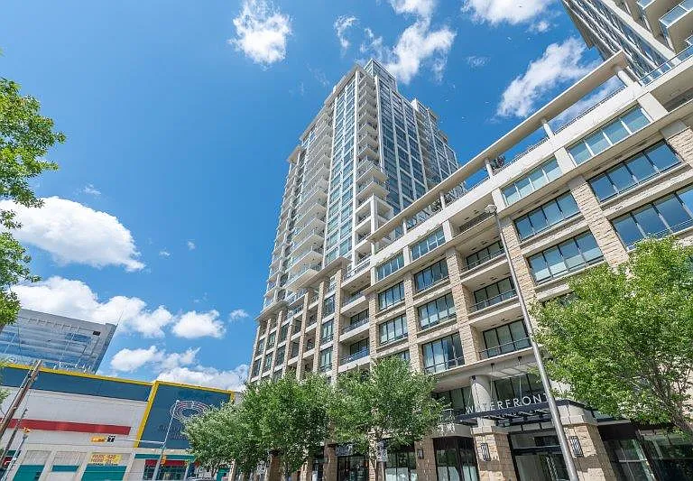 222 Riverfront Ave SW #352 — Photo 1