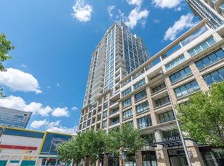 222 Riverfront Ave SW #352, Calgary, AB T2P 0W3