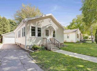 406 Columbia Ave, Green Bay, WI 54303
