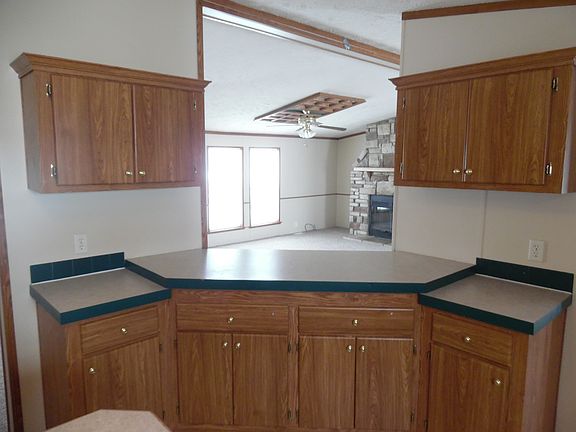 4th image of 306 Van Buren Cir