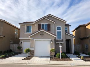 6118 W Concordia Dr, Fresno, CA 93722