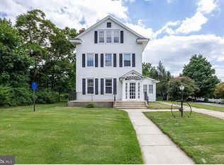 12 Washington Ave FLOOR 1, Berlin, NJ 08009