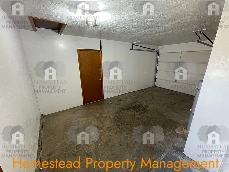8555 Clow Corner Rd — Photo 18