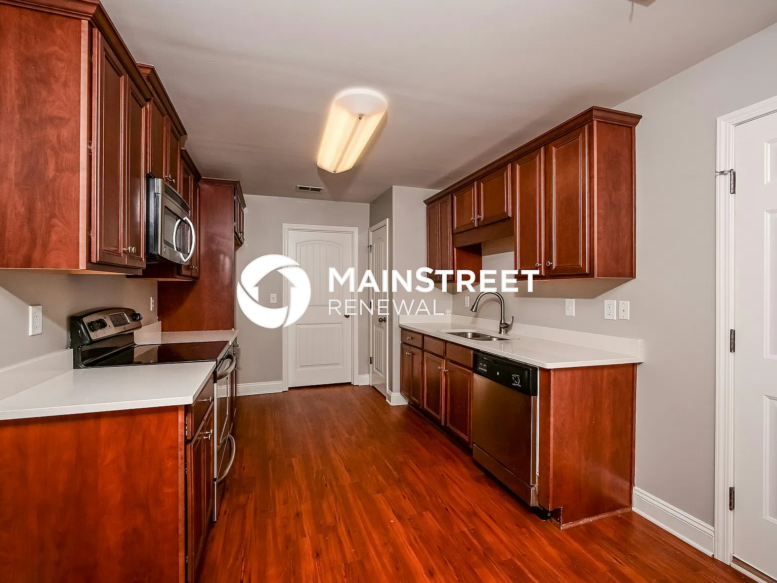 50 Clover St — Photo 4