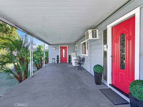 3rd image of 780 Santa Clara Cir