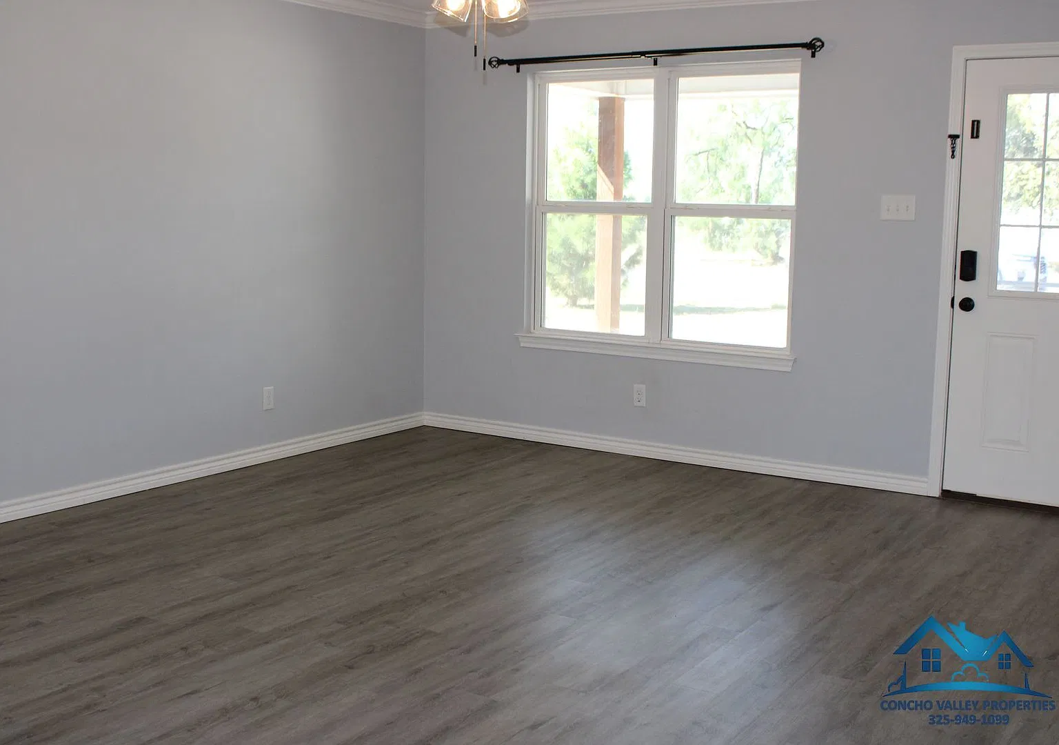 Updated 3-Bed, 2-Bath near LVHS for Rent — Photo 2