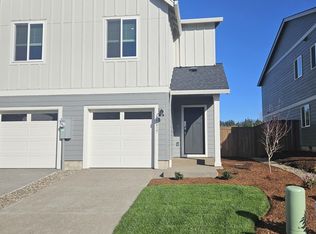 1469 Laura Vista Dr NW, Albany, OR 97321