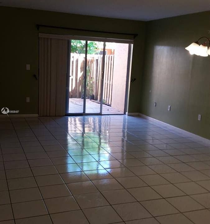 2nd image of 1139 NW 124th Ct #108
