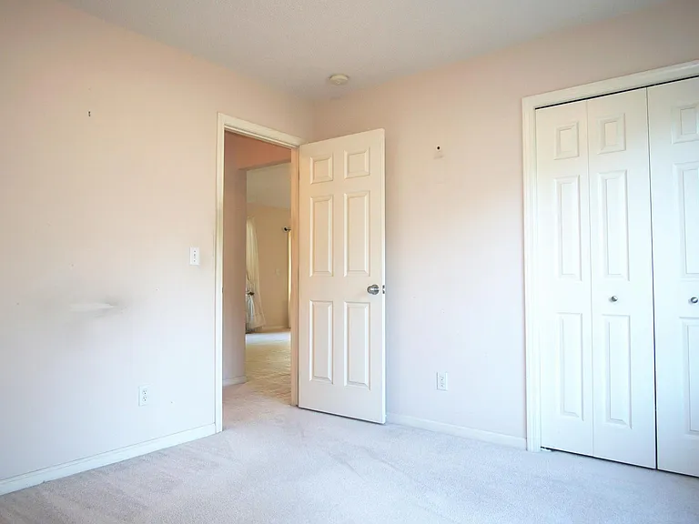 3056 E Lake Lansing Rd — Photo 16