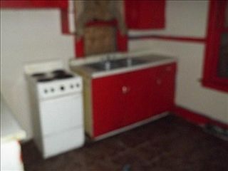 5th image of 1007 Egleston Ave