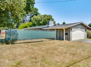 1560 Stromberg Ave, Arcata, CA 95521