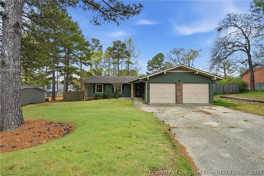 3 bed, 2.0 bath, 1463 sqft, $1,850 — Photo 2