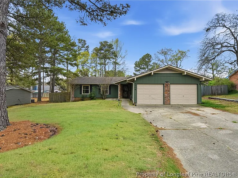 5706 Lochness Ct — Photo 2