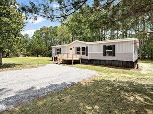 1983 Black Rd SE, Darien, GA 31305