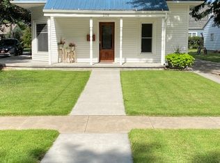 208 N York Ave, Oberlin, KS 67749
