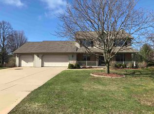 2680 Garden Ridge Trl, Green Bay, WI 54313